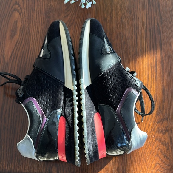 Lou’s Vuitton Black Perforated Sneakers - Picture 6 of 13